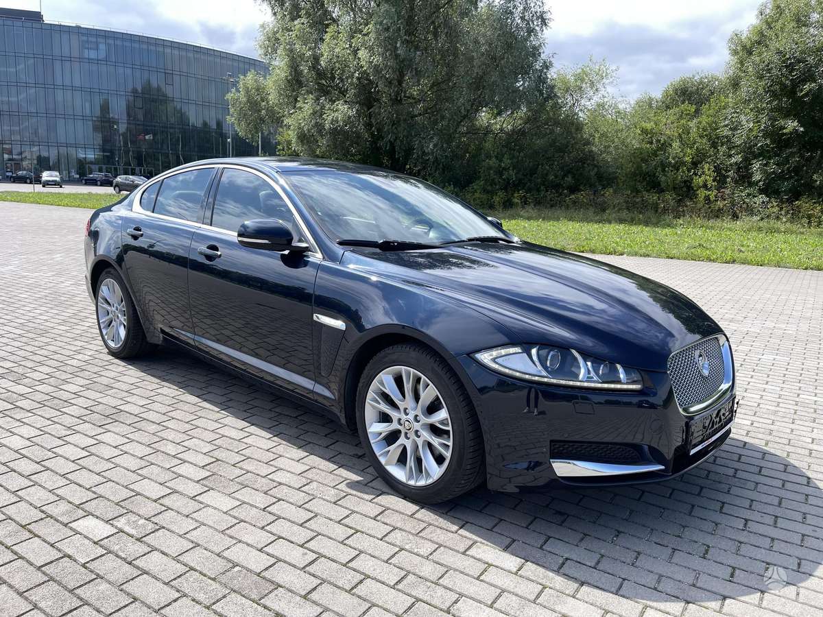 Jaguar XF, 2.2 l., Седан