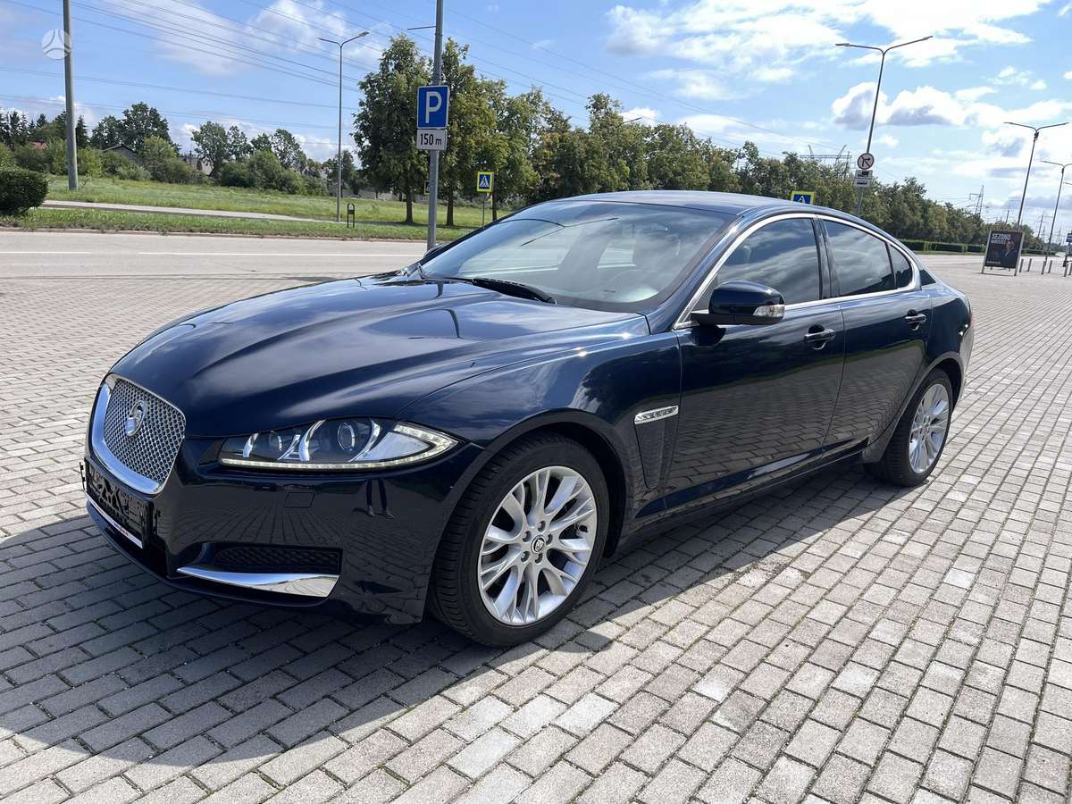 Jaguar XF, 2.2 l., Седан