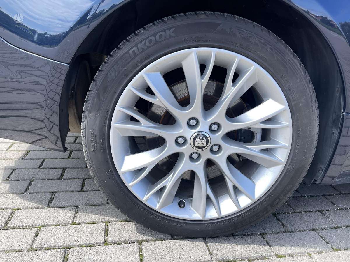 Jaguar XF, 2.2 l., Седан