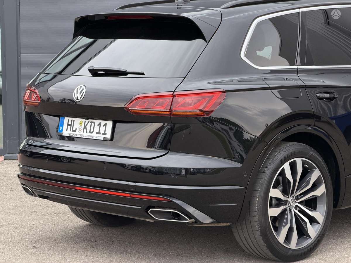 Volkswagen Touareg - 8