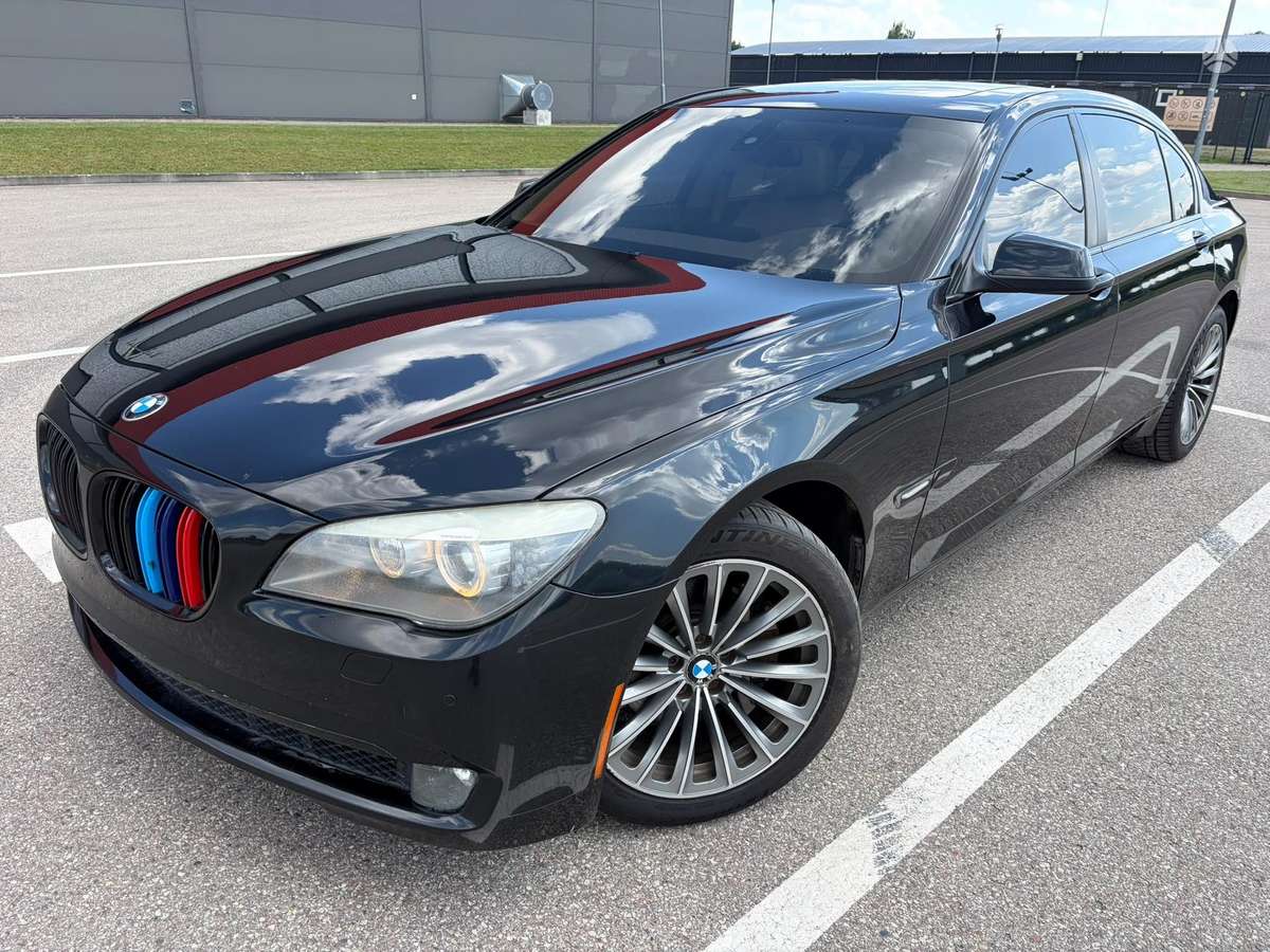 BMW 740, 3.0 l., Седан