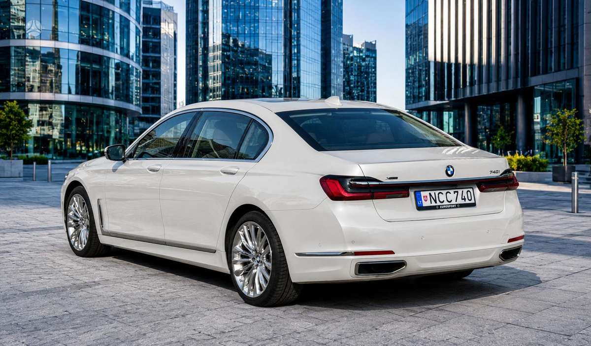 BMW 740, 3.0 l., Седан