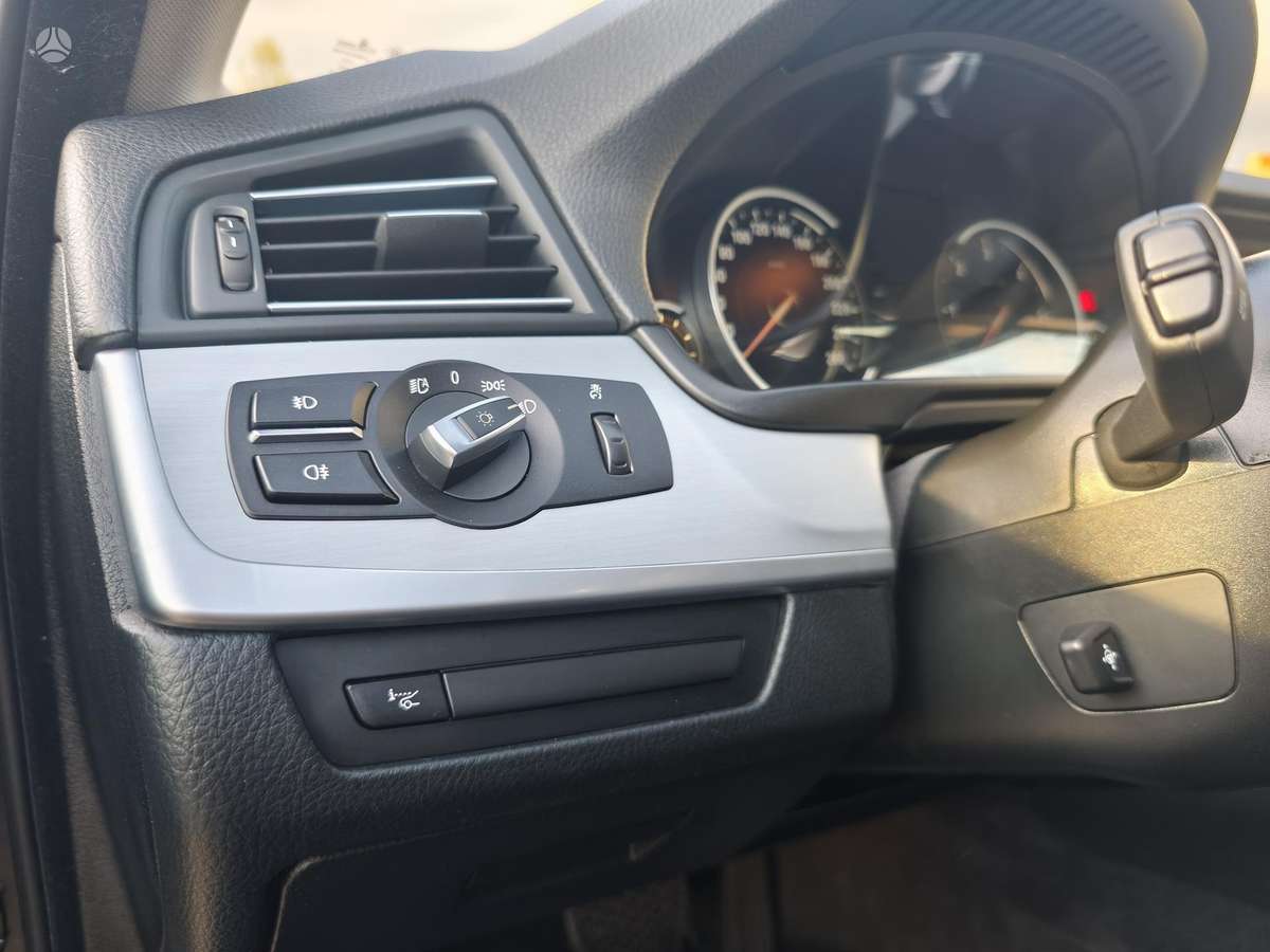 BMW 520, 2.0 l., universalas