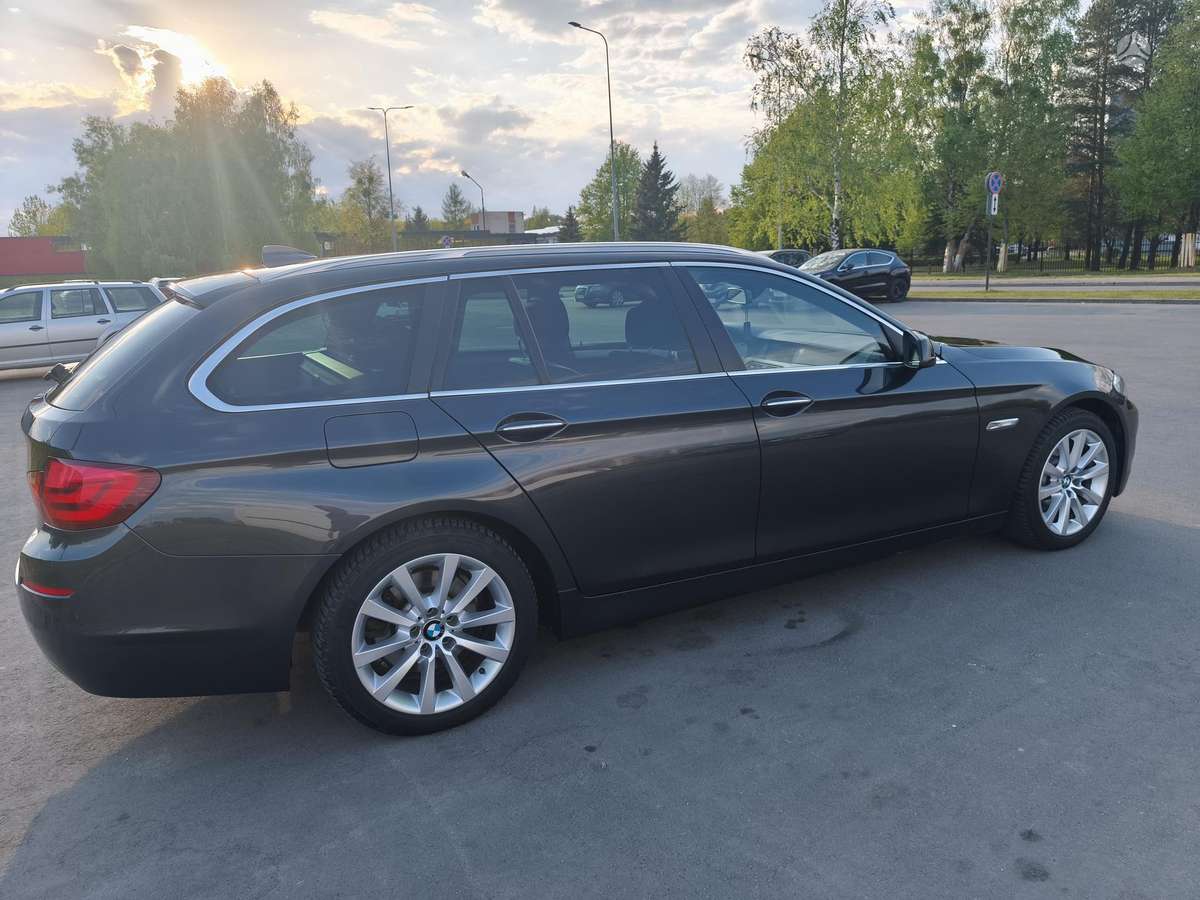 BMW 520, 2.0 l., Универсал