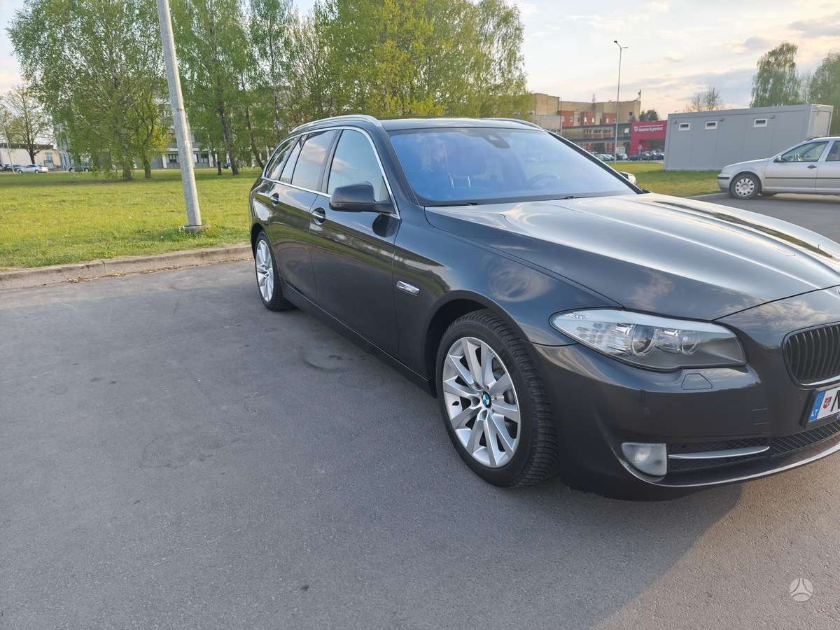 BMW 520, 2.0 l., Универсал