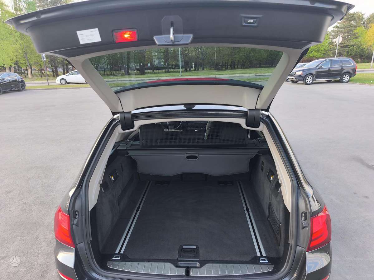 BMW 520, 2.0 l., Универсал