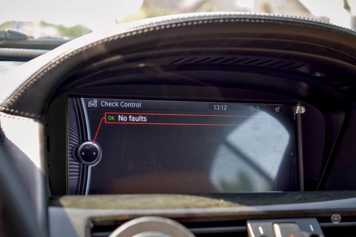 BMW 650, 4.8 l., Купе (coupe)
