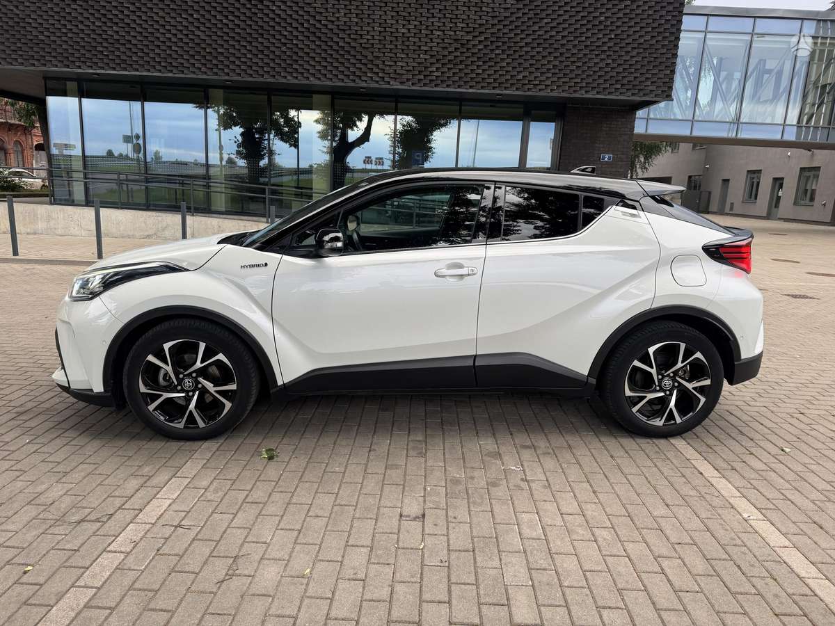 Toyota C-HR - 11