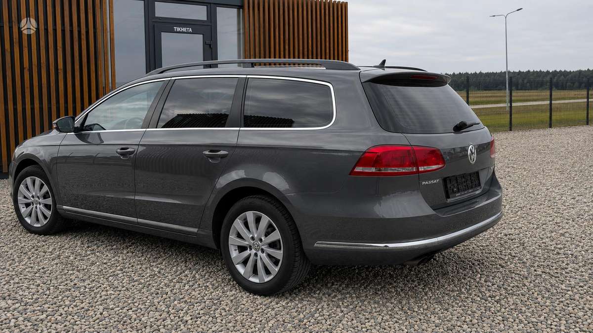 Volkswagen Passat - 3