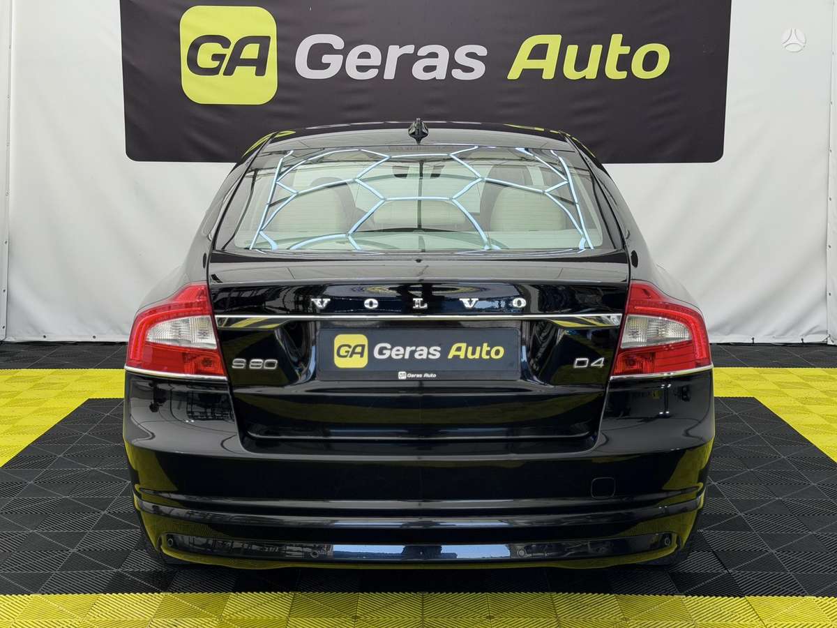 Volvo S80, 2.0 l., Седан
