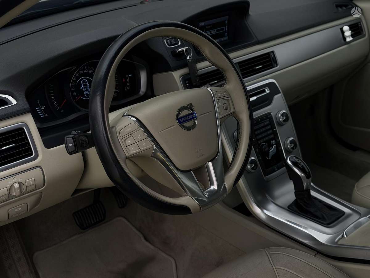 Volvo S80, 2.0 l., Седан