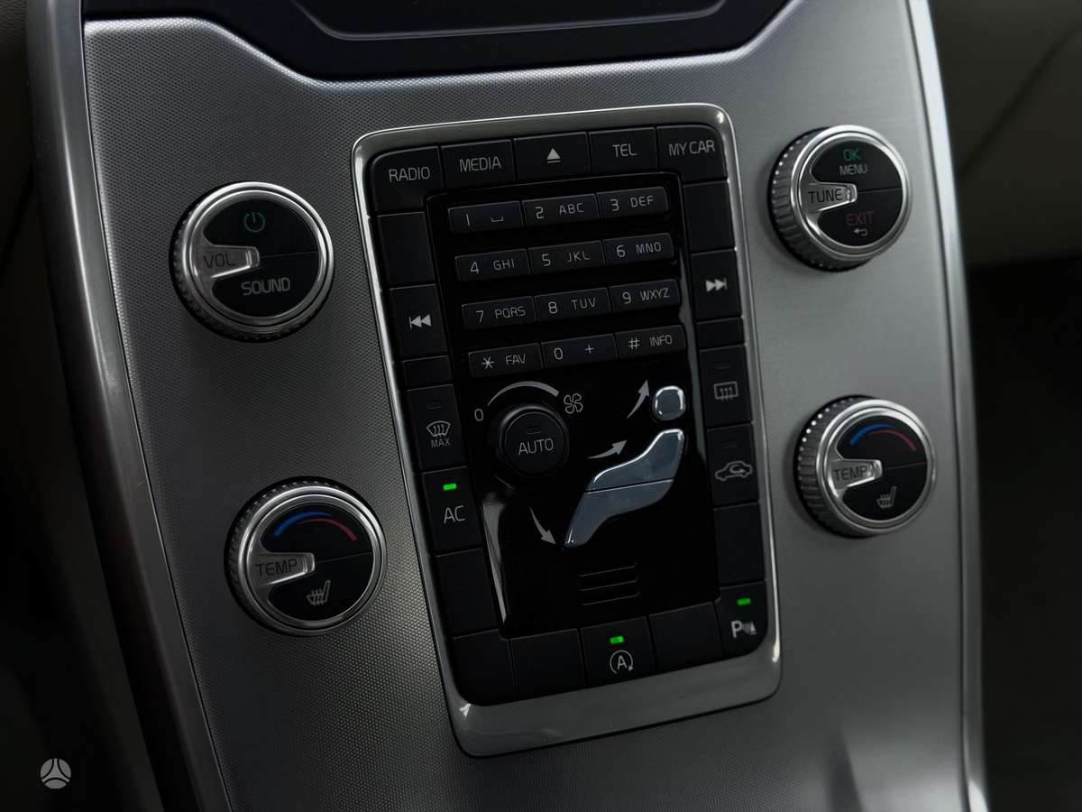 Volvo S80, 2.0 l., Седан