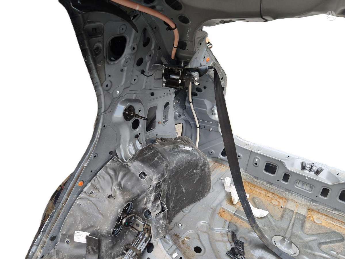 Chery Omoda 5 hood (front, rear)