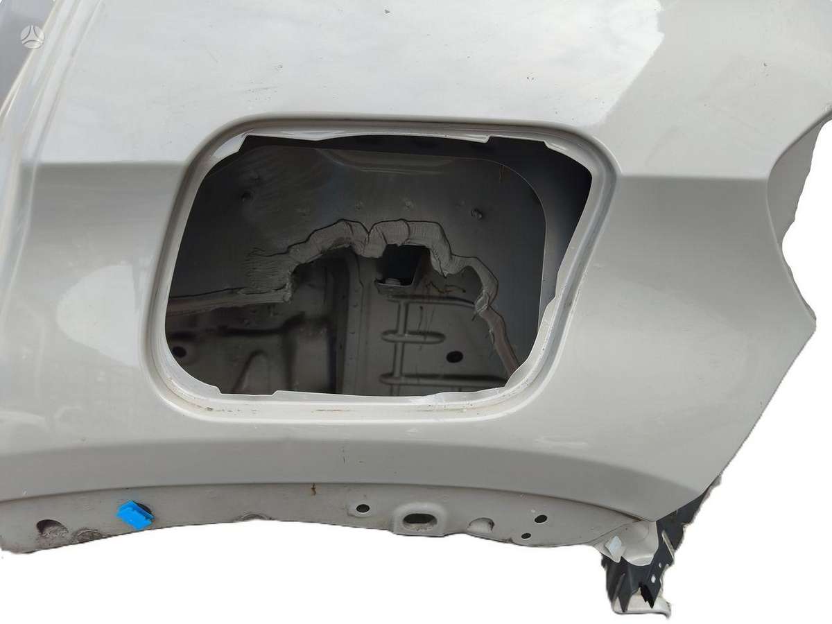 Jeep Avenger hood (front, rear)