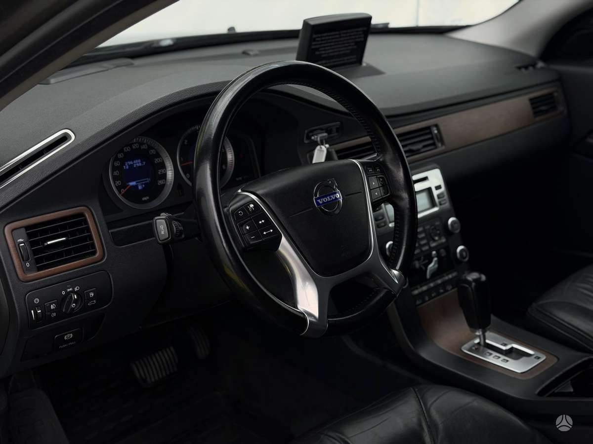 Volvo XC70, 2.4 l., Универсал