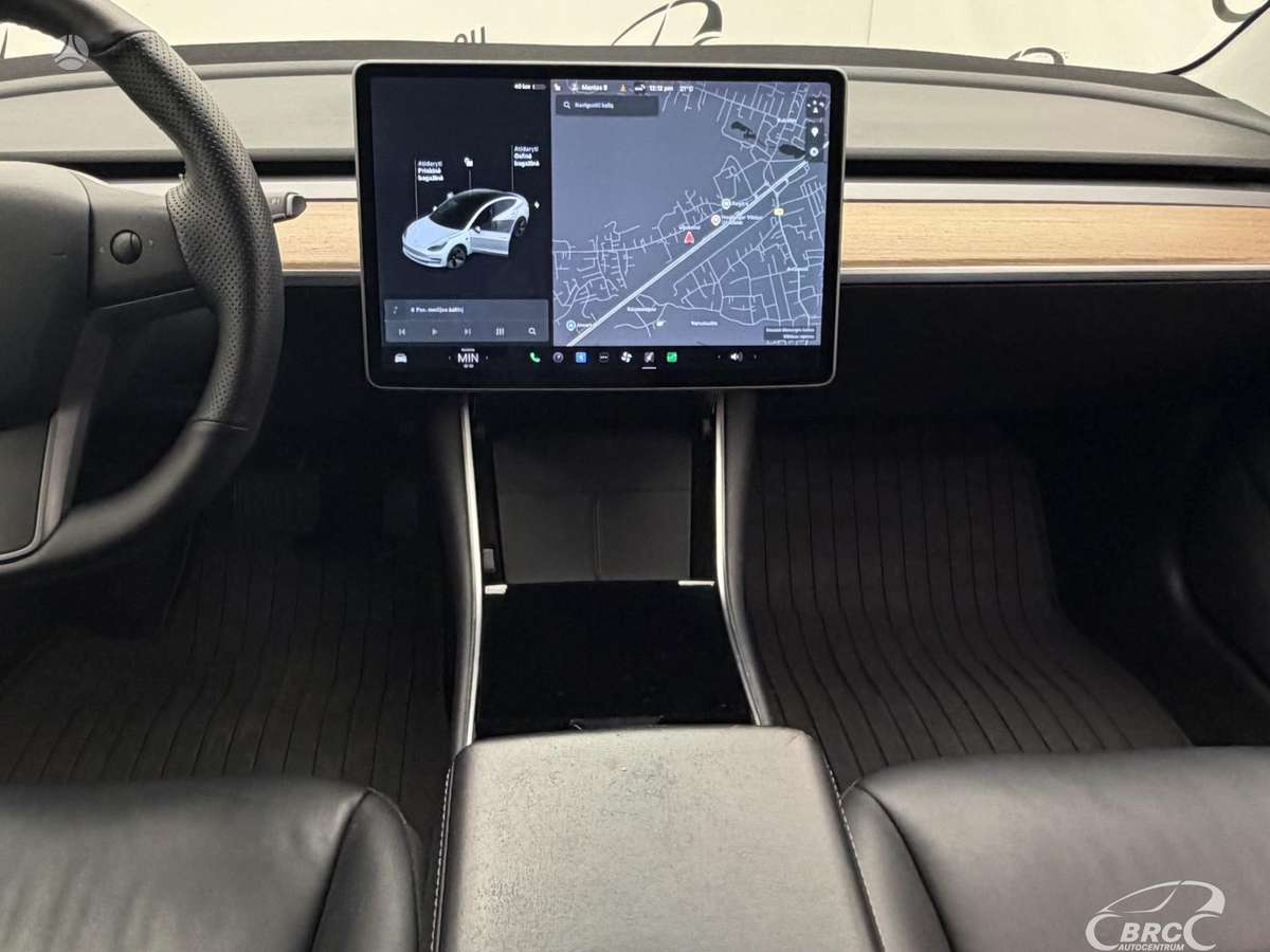 Tesla Model 3, 54 кВт·ч, Седан