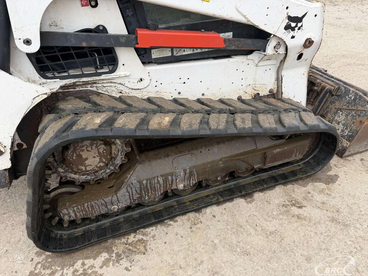 Bobcat T770, other