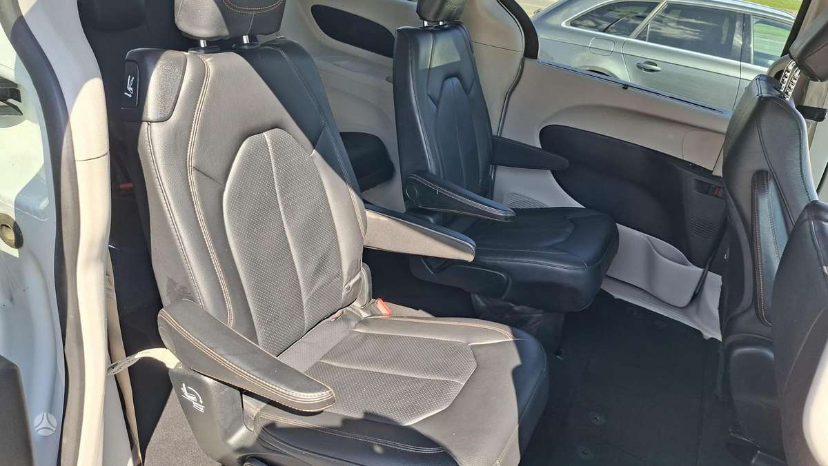 Chrysler Pacifica, 3.6 l., mpv / minivan