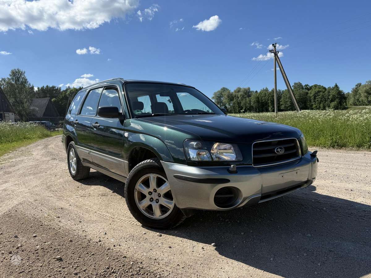 Subaru Forester, 2.0 l., off-road / crossover