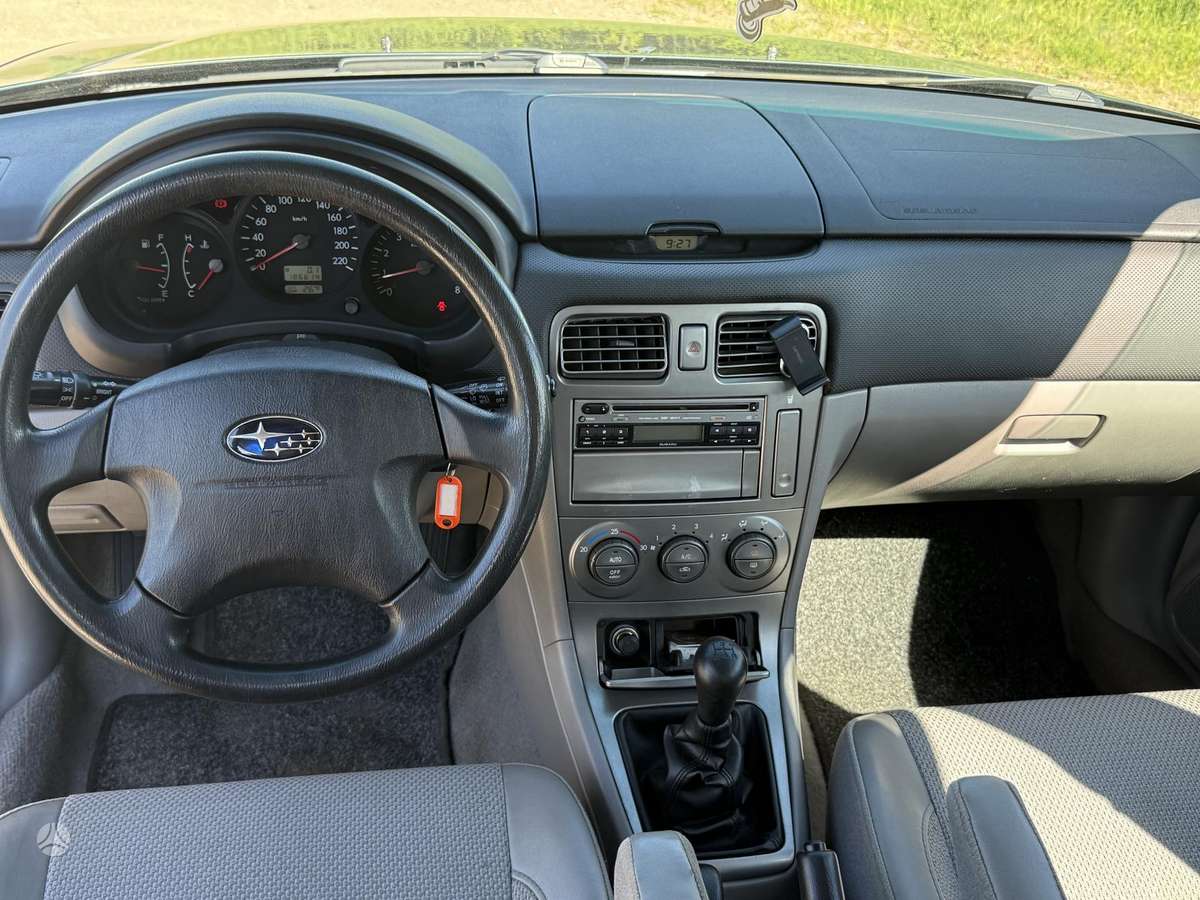 Subaru Forester, 2.0 l., Внедорожник / Кроссовер