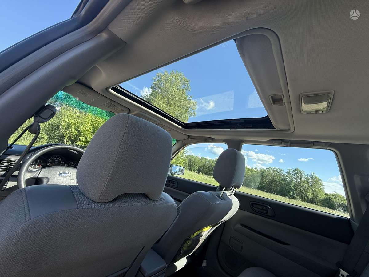 Subaru Forester, 2.0 l., Внедорожник / Кроссовер
