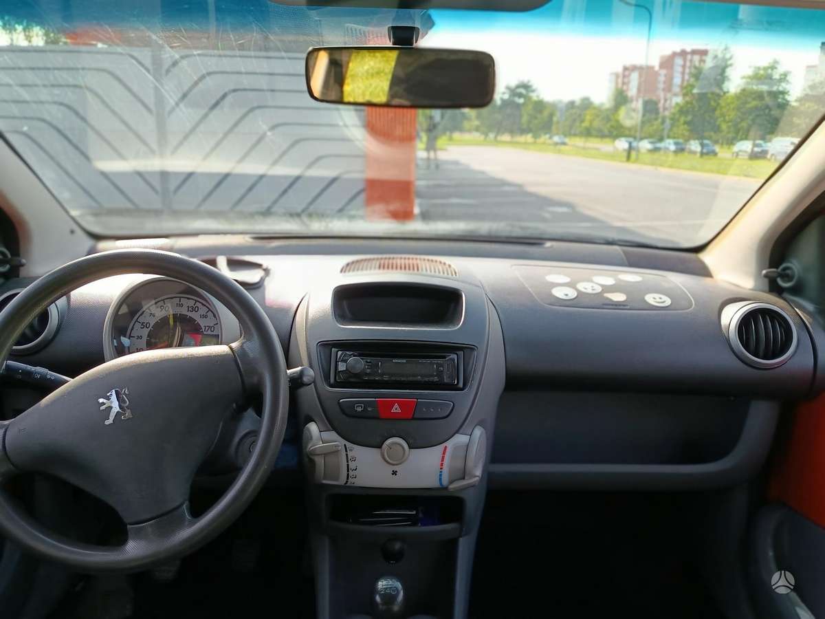 Peugeot 107 - 6