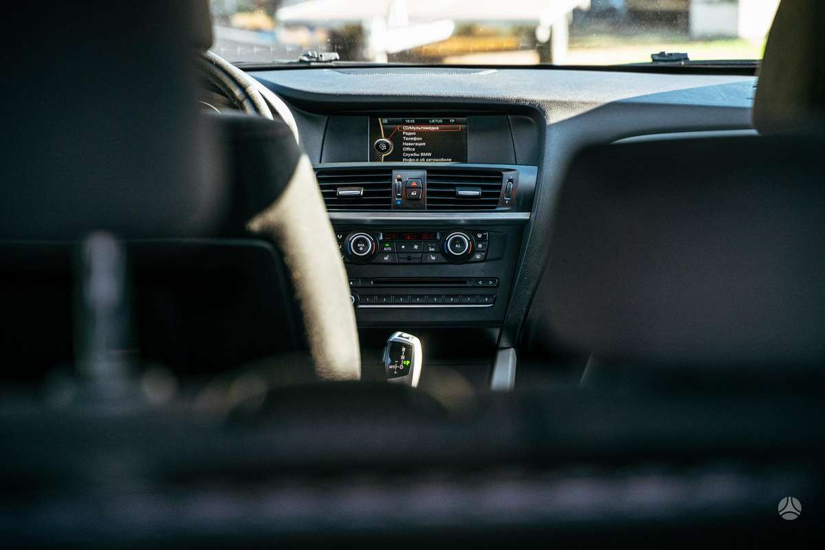 BMW X3, 2.0 l., Внедорожник / Кроссовер