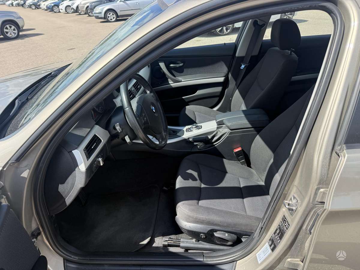BMW 318, 2.0 l., Универсал