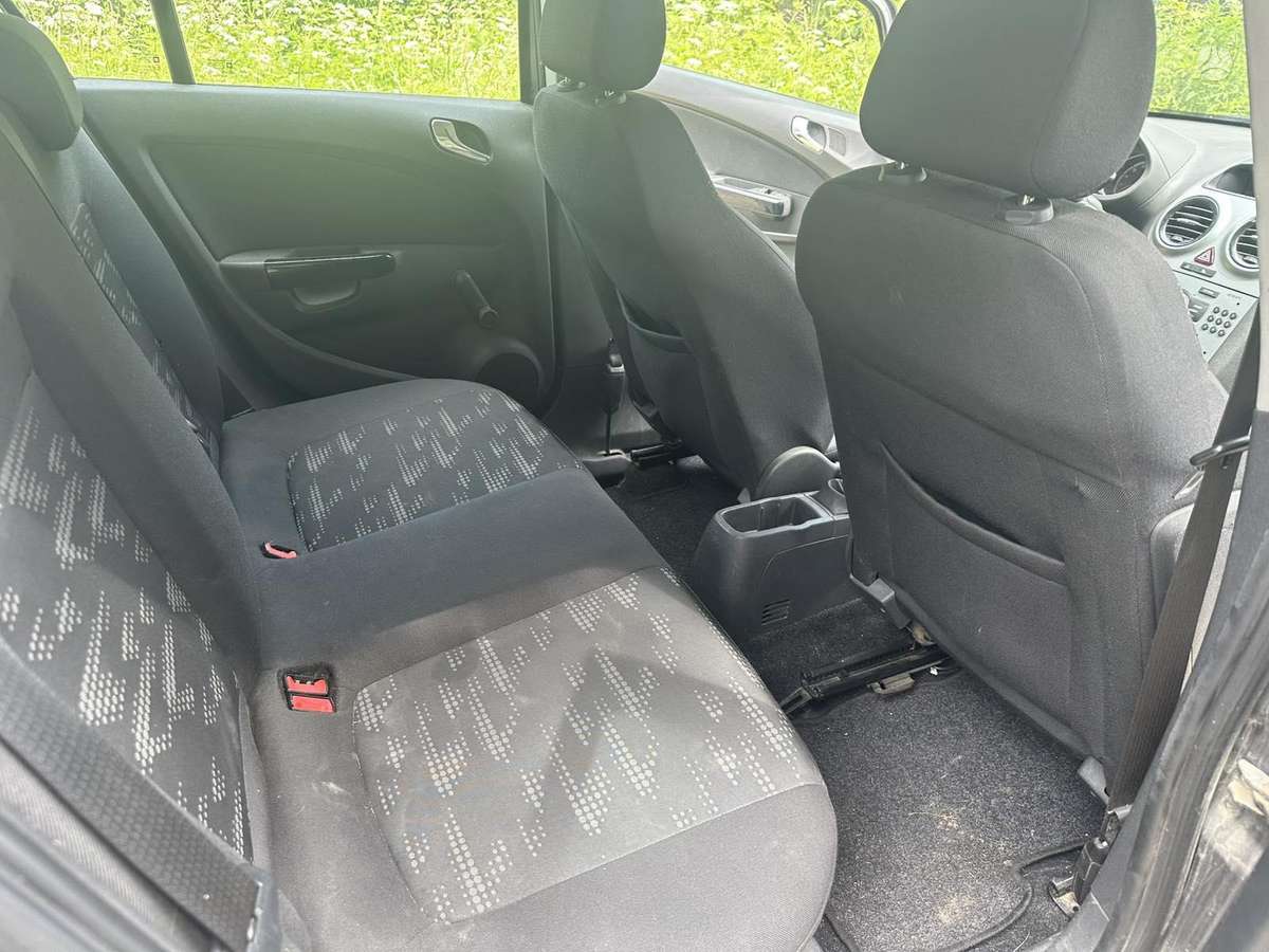 Opel Corsa, 1.2 l., hatchback
