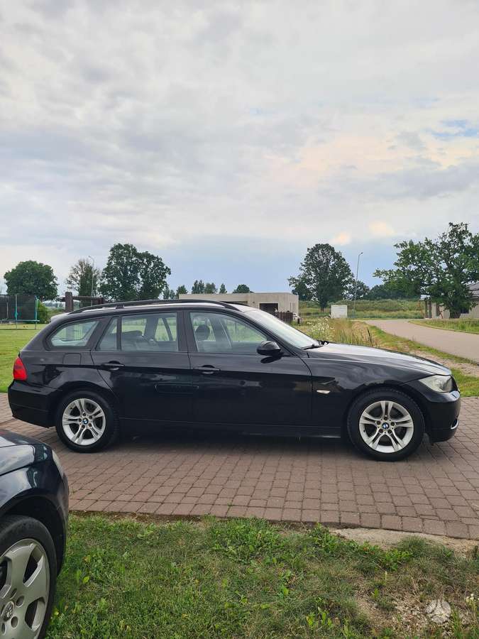 BMW 320, 2.0 l., wagon