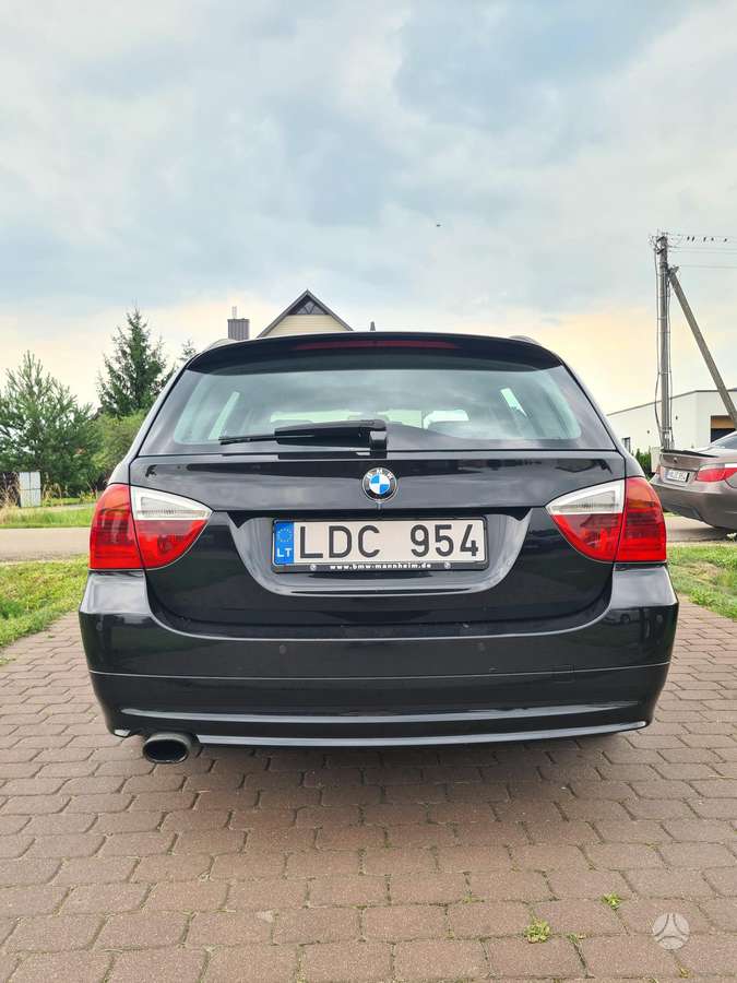 BMW 320, 2.0 l., Универсал