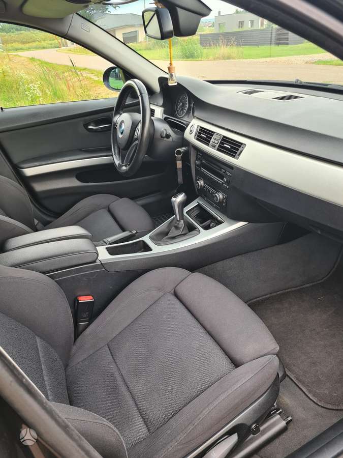 BMW 320, 2.0 l., Универсал