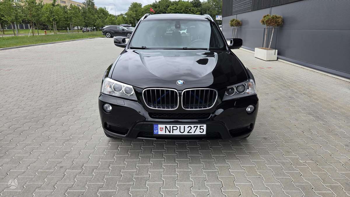 BMW X3, 2.0 l., Внедорожник / Кроссовер