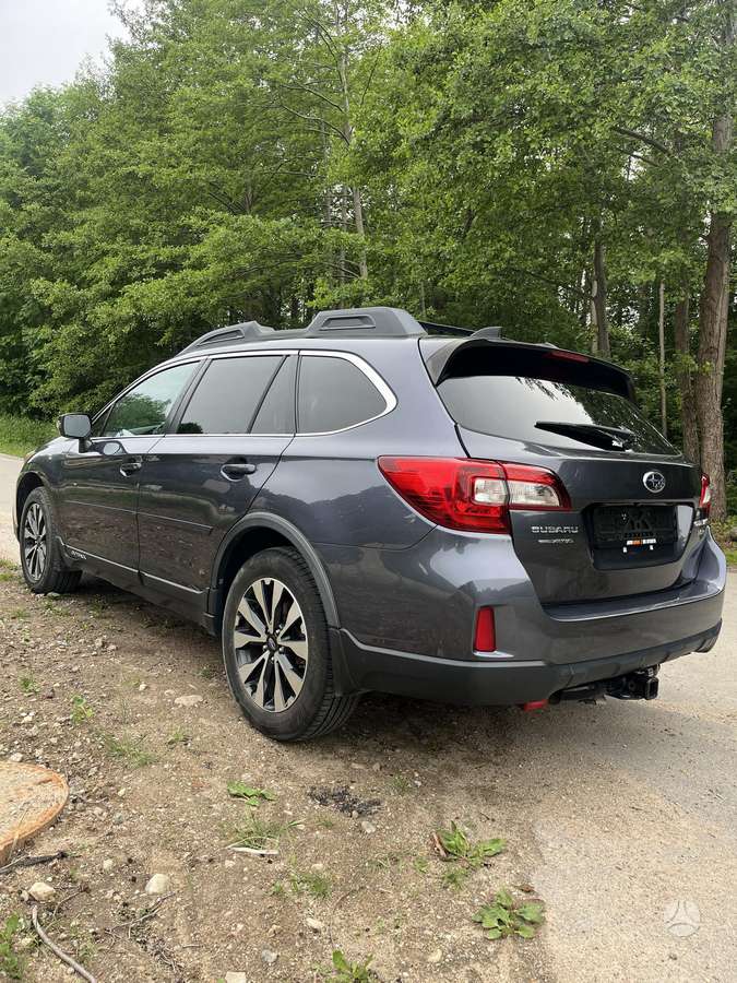 Subaru Outback, 3.6 l., off-road / crossover