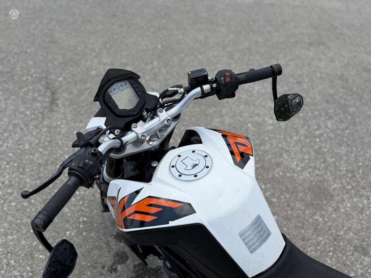 KTM Duke 125cc, street / classic