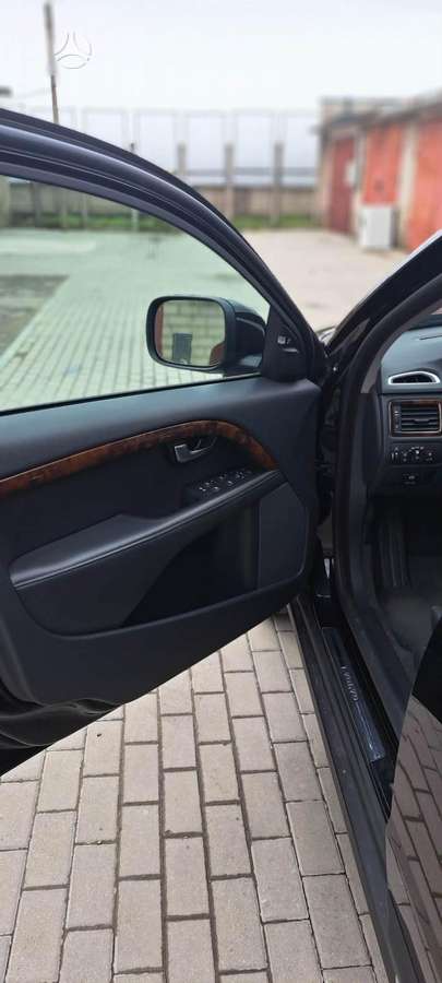 Volvo XC70, 3.2 l., wagon