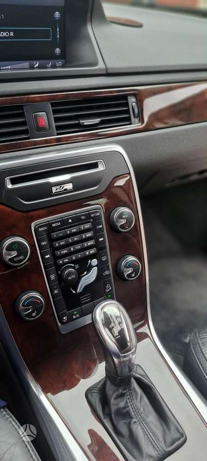 Volvo XC70, 3.2 l., wagon