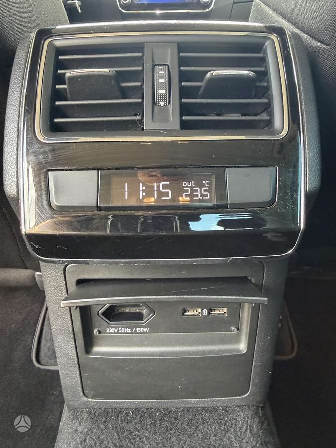 Skoda Superb, 1.5 l., Хэтчбек