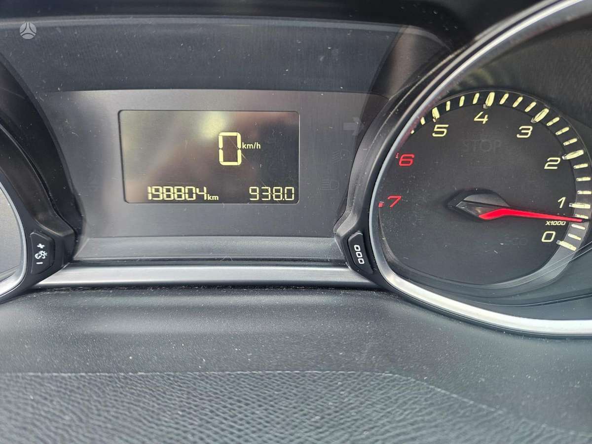 Peugeot 308 - 10
