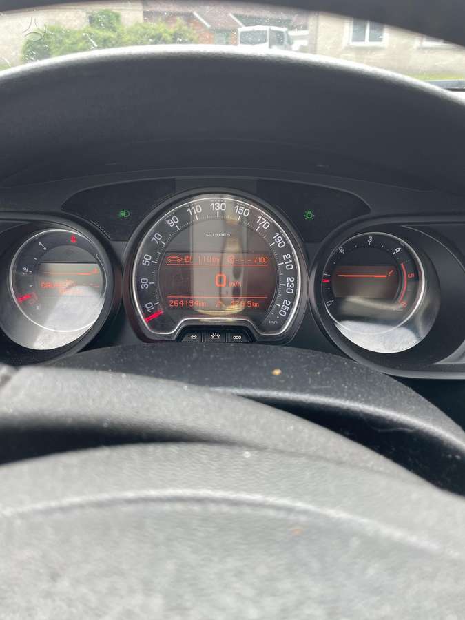 Citroen C5, 2.0 l., Седан