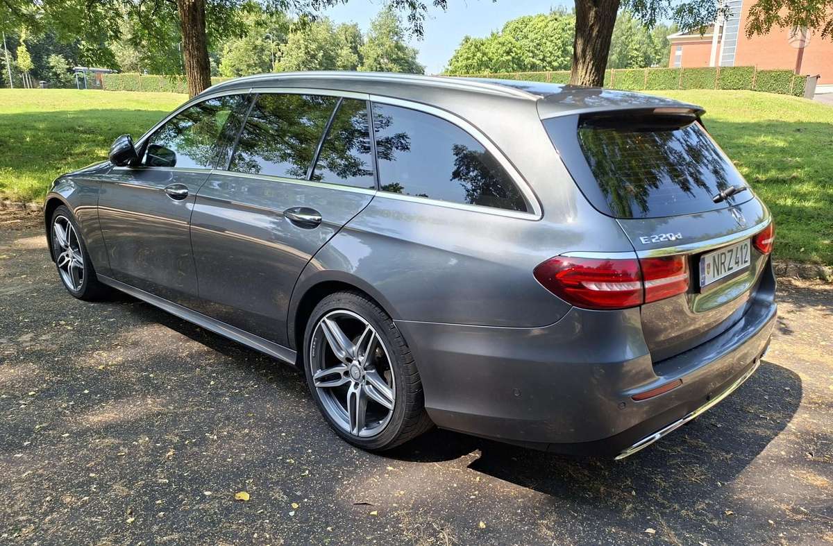 Mercedes-Benz E220, 2.0 l., Универсал