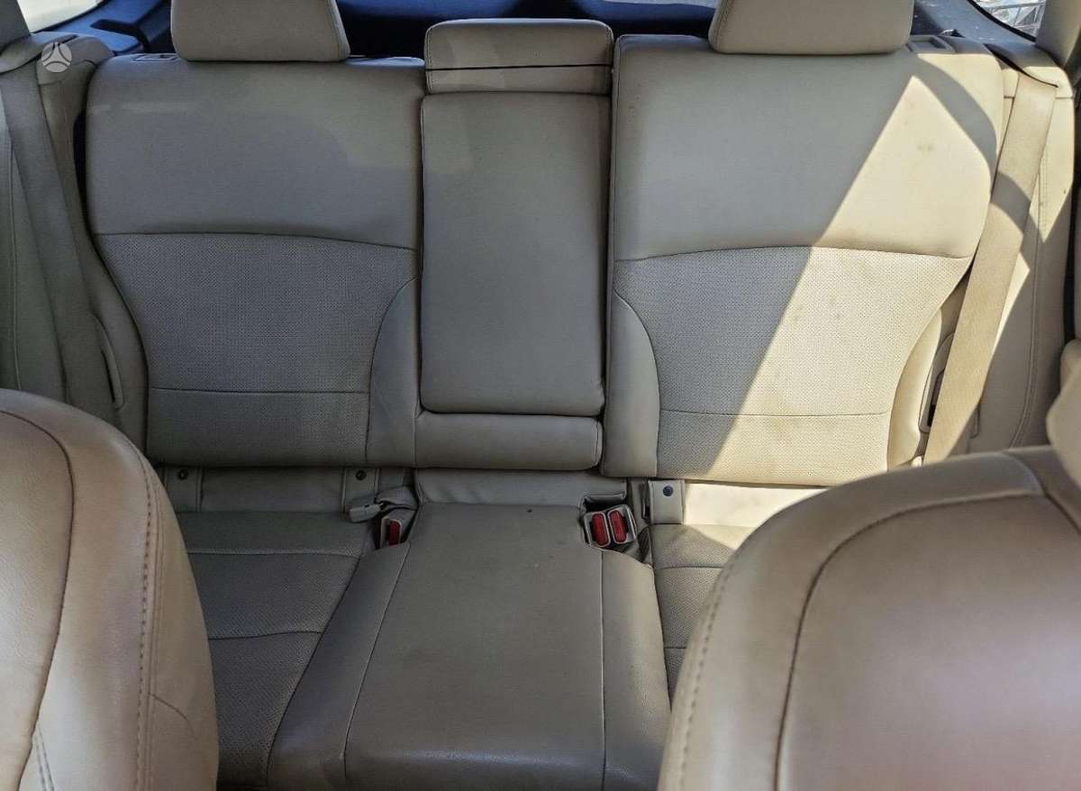 Subaru Outback, 3.6 l., wagon