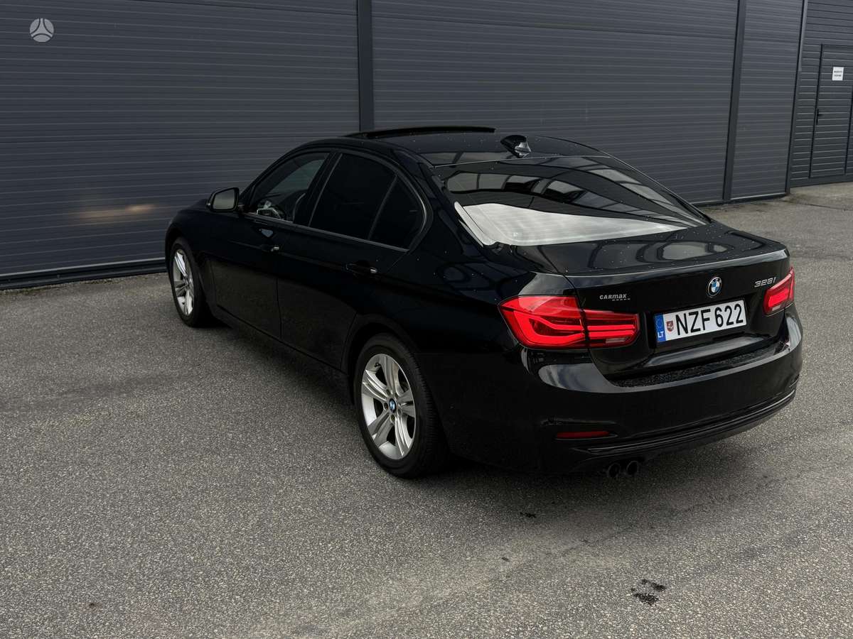 BMW 328, 2.0 l., Седан