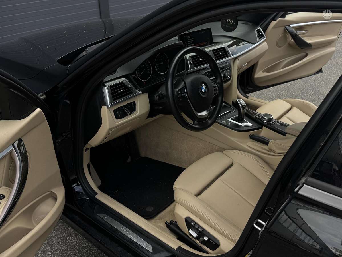BMW 328, 2.0 l., Седан