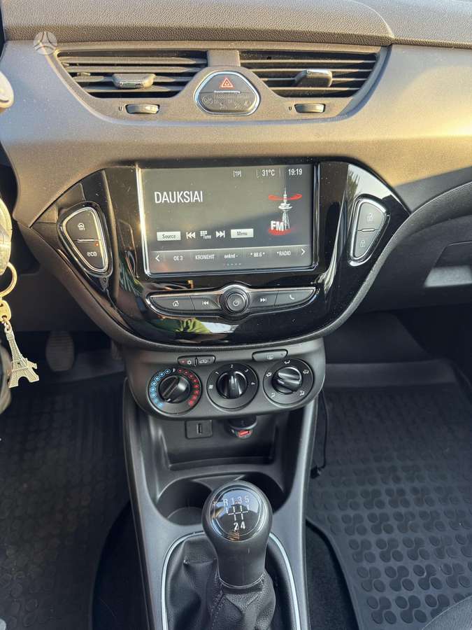 Opel Corsa, 1.3 l., Хэтчбек