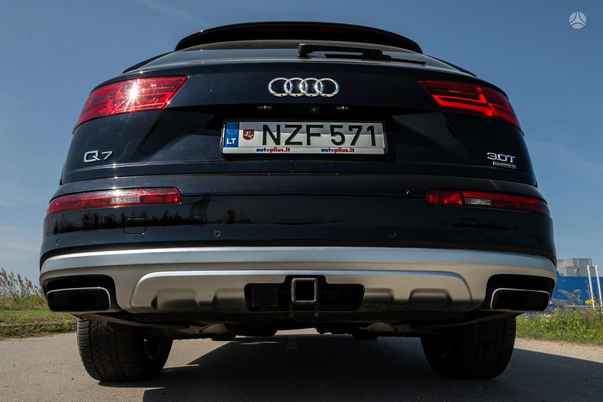 Audi Q7, 3.0 l., Внедорожник / Кроссовер