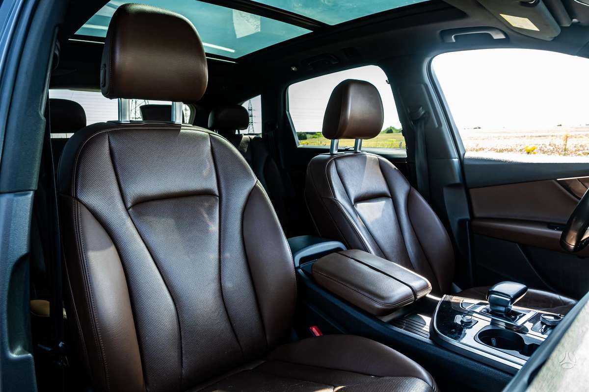 Audi Q7, 3.0 l., Внедорожник / Кроссовер