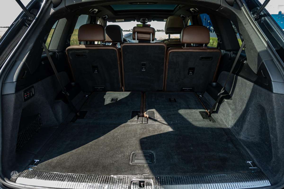 Audi Q7, 3.0 l., Внедорожник / Кроссовер