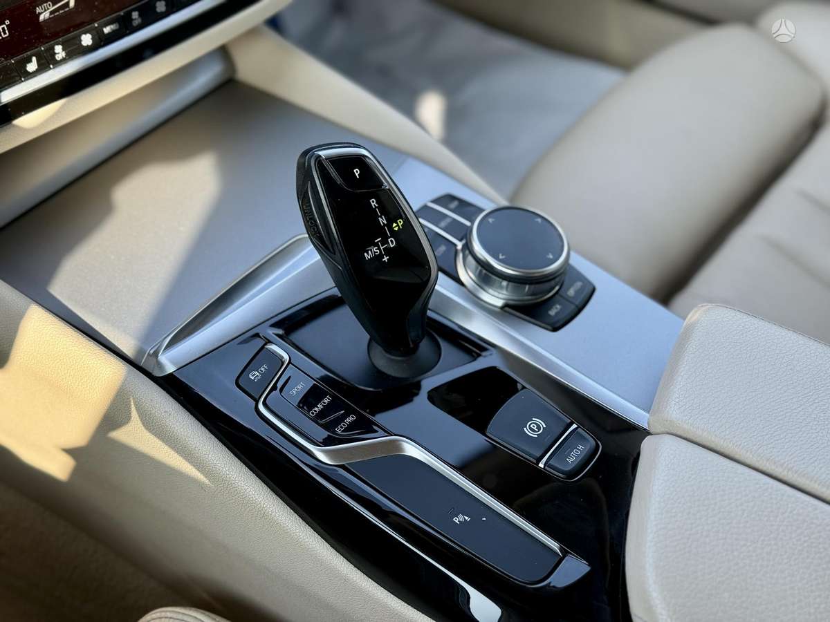 BMW 520, 2.0 l., wagon