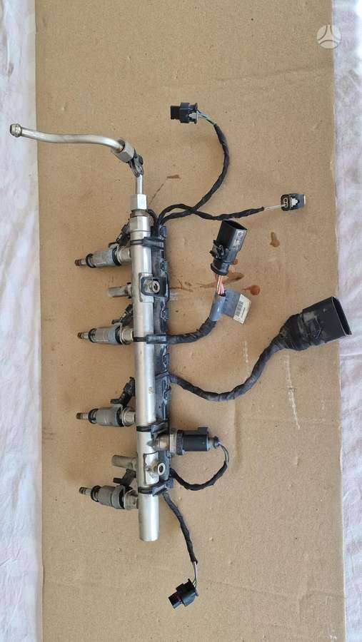 Porsche Macan engine parts